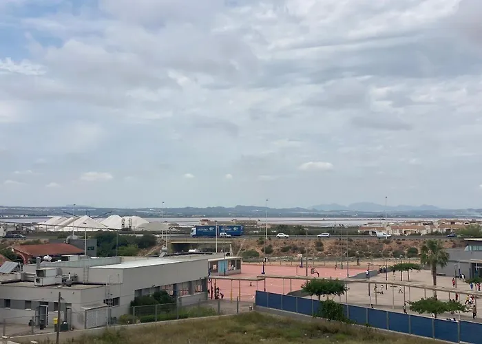 Homely Apartments Las Salinas